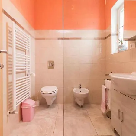 In Jakovici - Istrien 53392 Holiday home